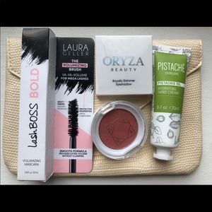 Make up bundle